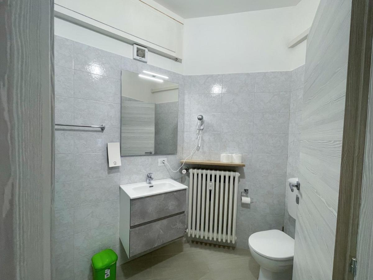Nuovo Confortini Rooms Sunday Верона Экстерьер фото