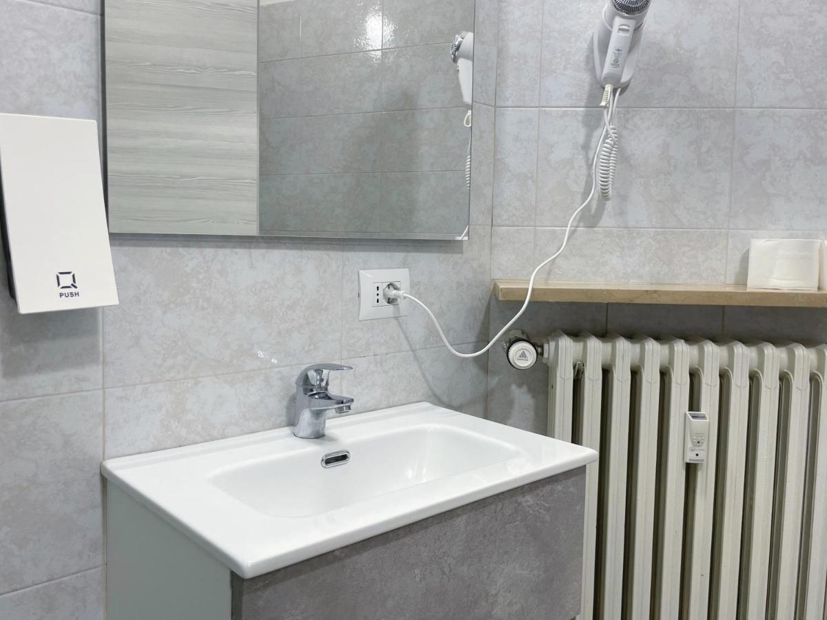 Nuovo Confortini Rooms Sunday Верона Экстерьер фото